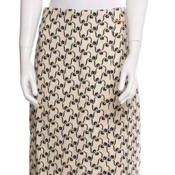 Tory Burch Twill Crepe Wrap Midi Skirt with Navy Stencil Floral S $498 - Picture 6 of 10